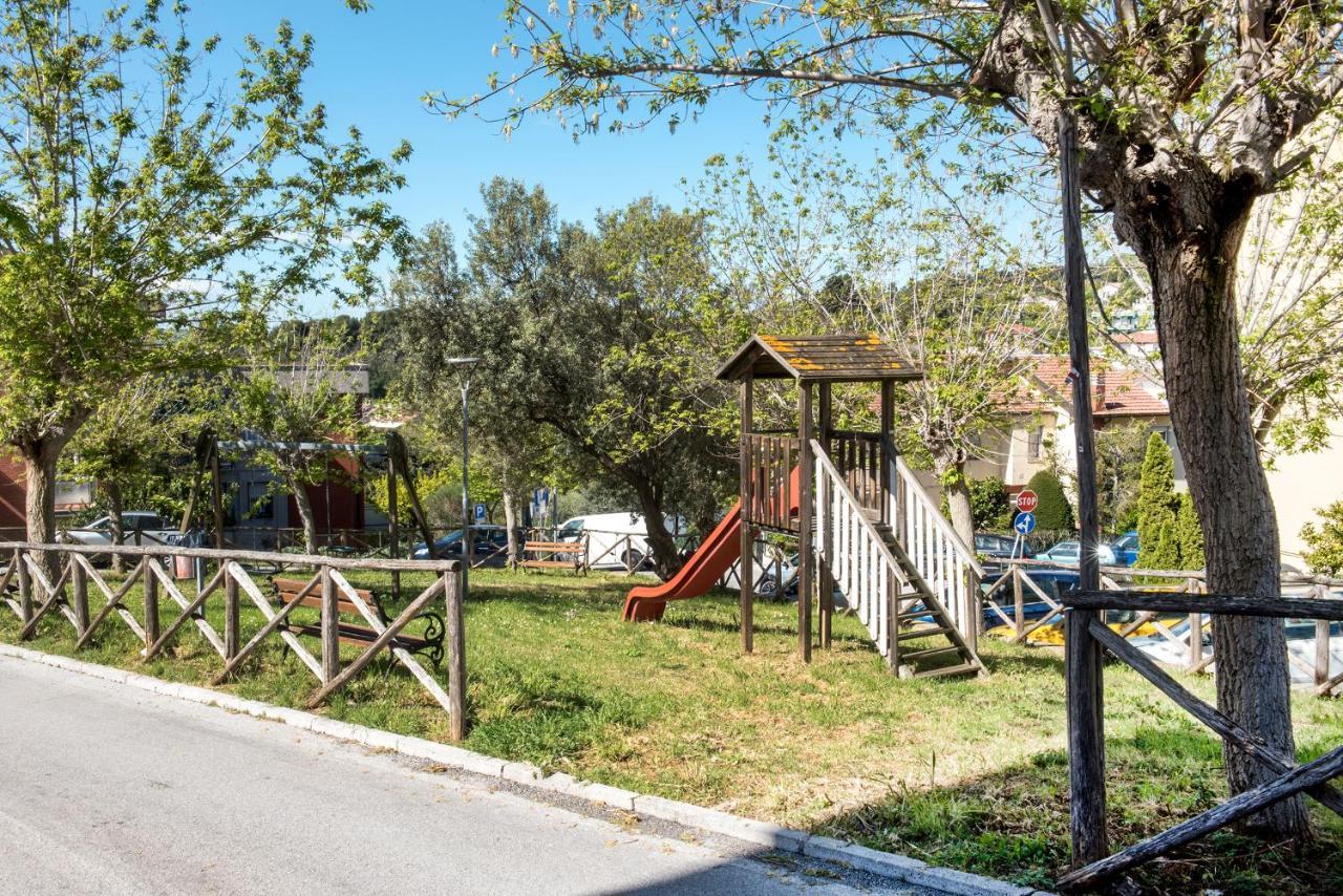 A Casa Di Marica Sirolo Exterior foto